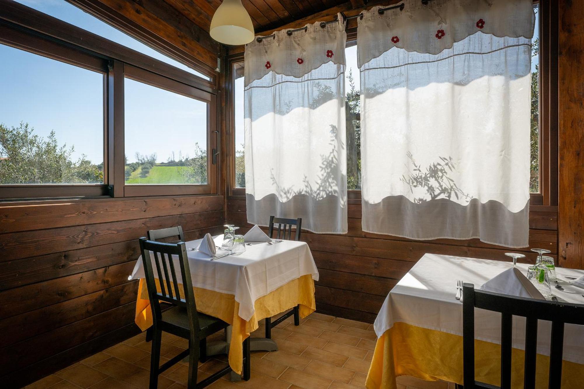 Il Frantoio Villa Lapedona ภายนอก รูปภาพ